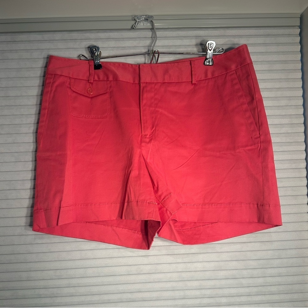 Banana Republic Martin Fit shorts in salmon